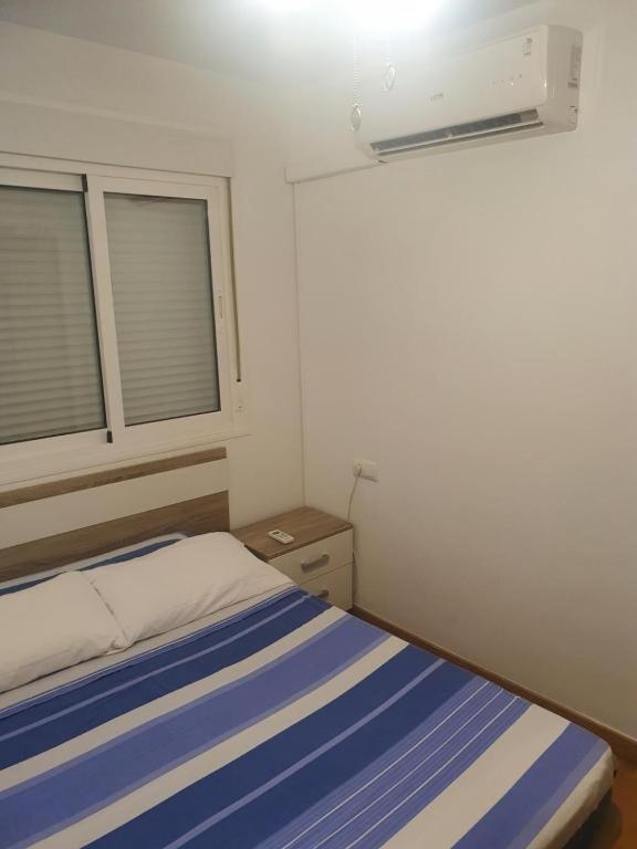 3F, Aire Acondic, 80M2, 2 Dormitorios, 4 Huespedes, Wifi Gratis Ла-Линеа-де-ла-Консепсьон Экстерьер фото